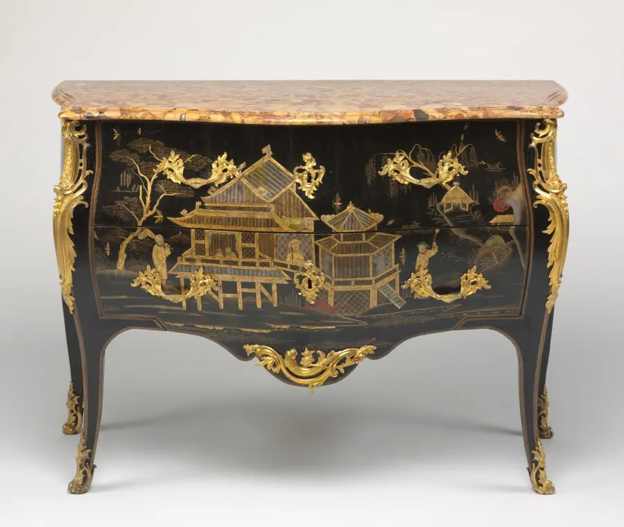 Commode en laque de Chine, Paris, vers 1750-1765