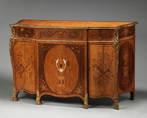 Commode en bois de citronnier, Paris, vers 1771-1773